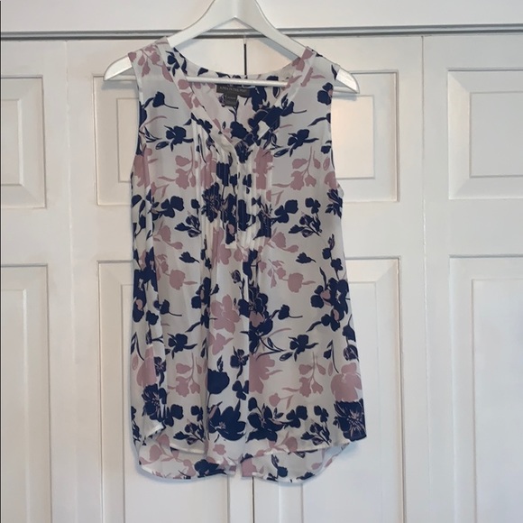 A Pea in the Pod Tops - M Pea in the Pod maternity Blouse